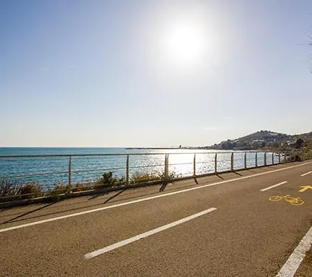 Apartment The Nordic Loft - Mare A 400m E Parcheggio Privato Riva Ligure