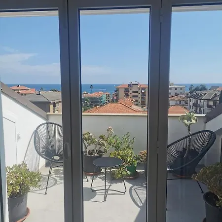 The Nordic Loft - Mare A 400m E Parcheggio Privato